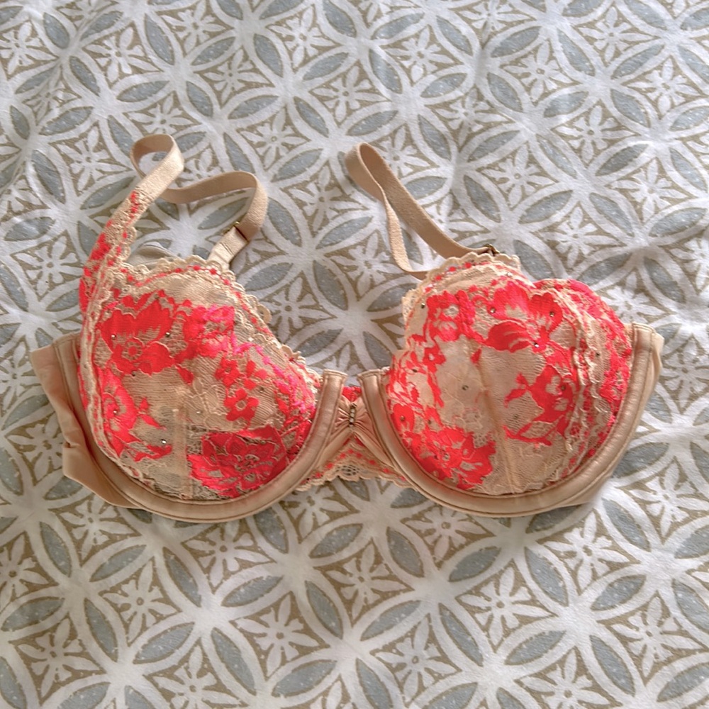 Victorias Secret sheer Demi bra